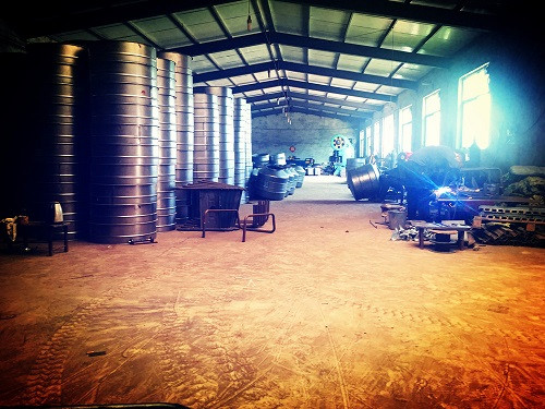 220v家用小型攪拌機(jī)生產(chǎn)車間展示--河北東圣吊索具制造有限公司--小型攪拌機(jī)|石材夾具|液壓堆高車|手動(dòng)叉車